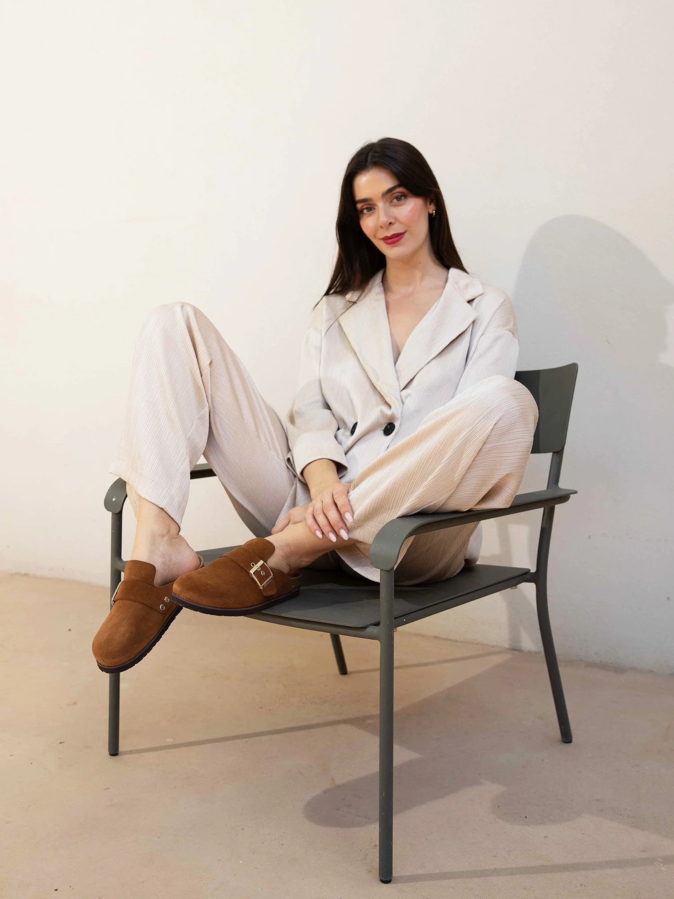 Сабо GENUINS модель G104345 Фото