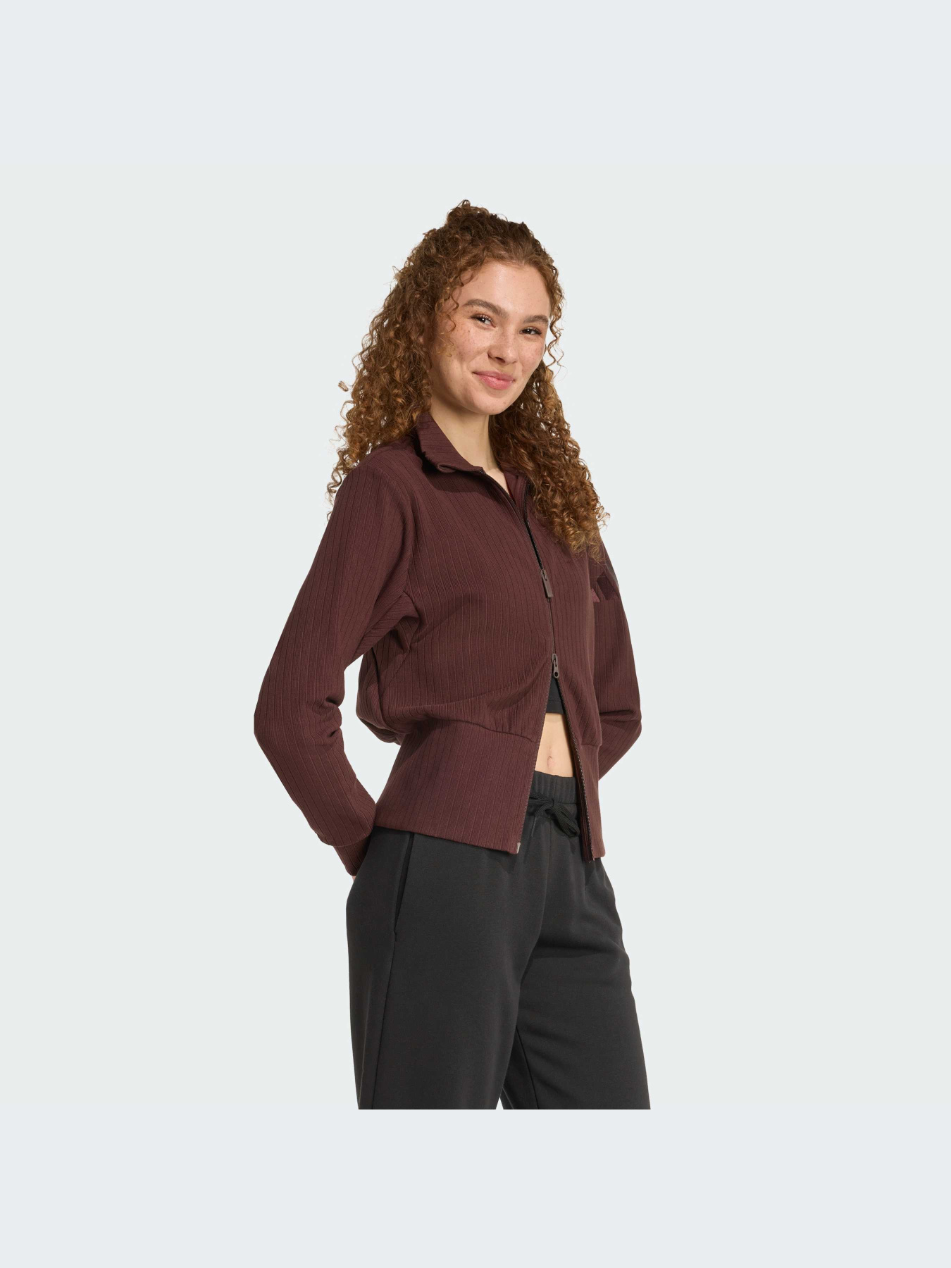 Худи и свитшоты Adidas модель JM5947-KZ Фото
