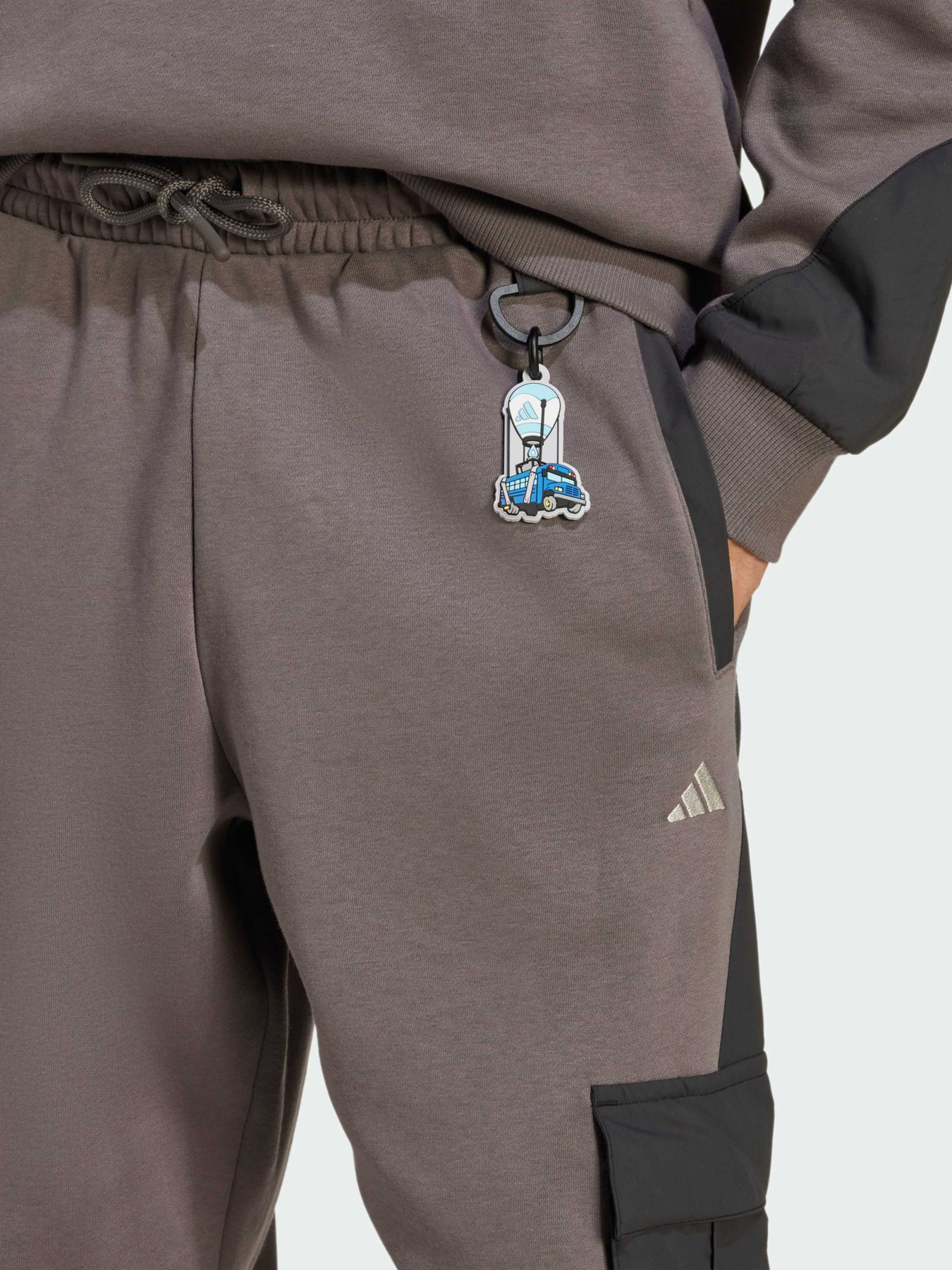 Брюки повседневные Adidas модель JV8022 Фото