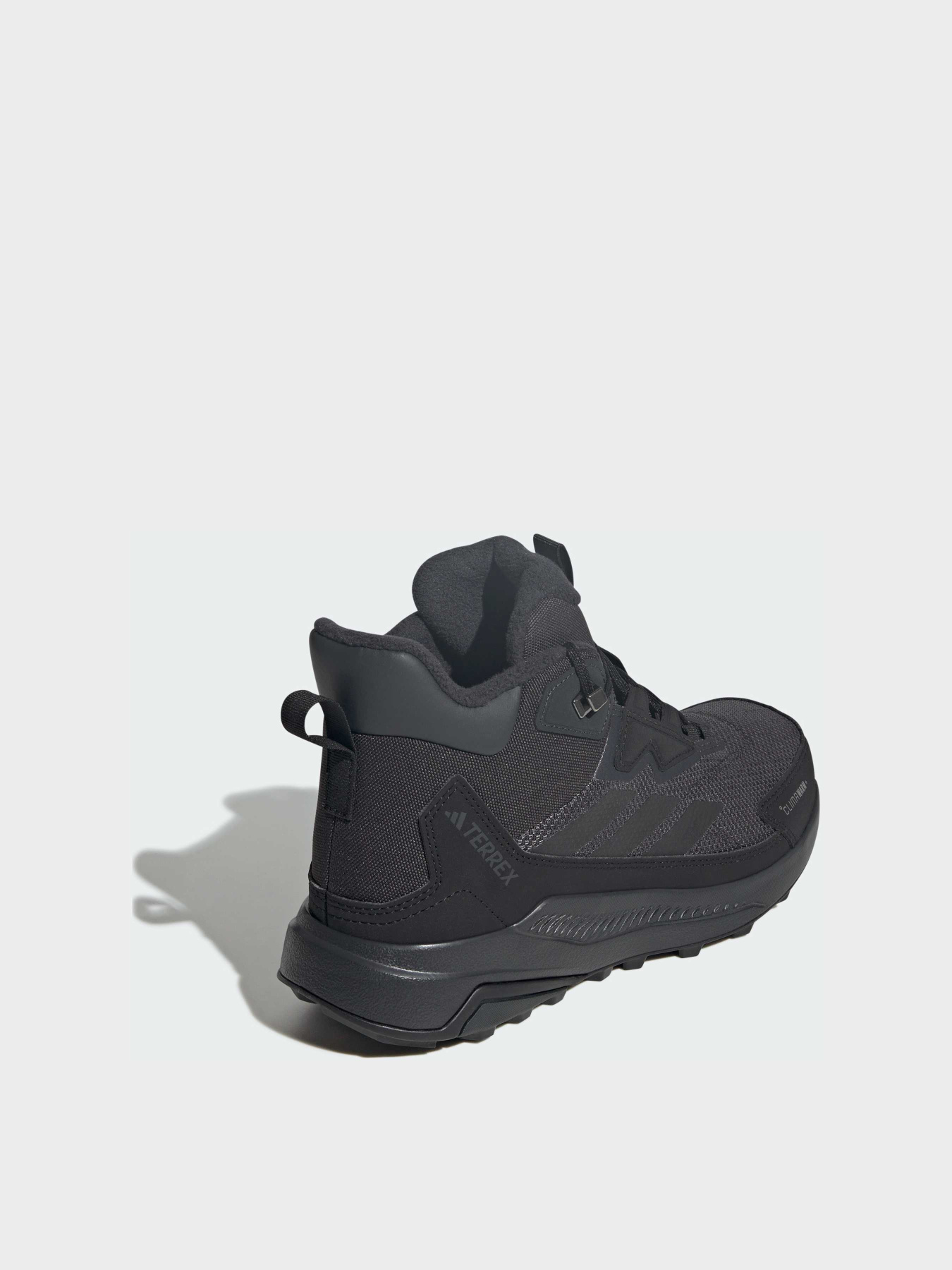 Ботинки для туризма | Outdoor Adidas модель JH8777 Фото