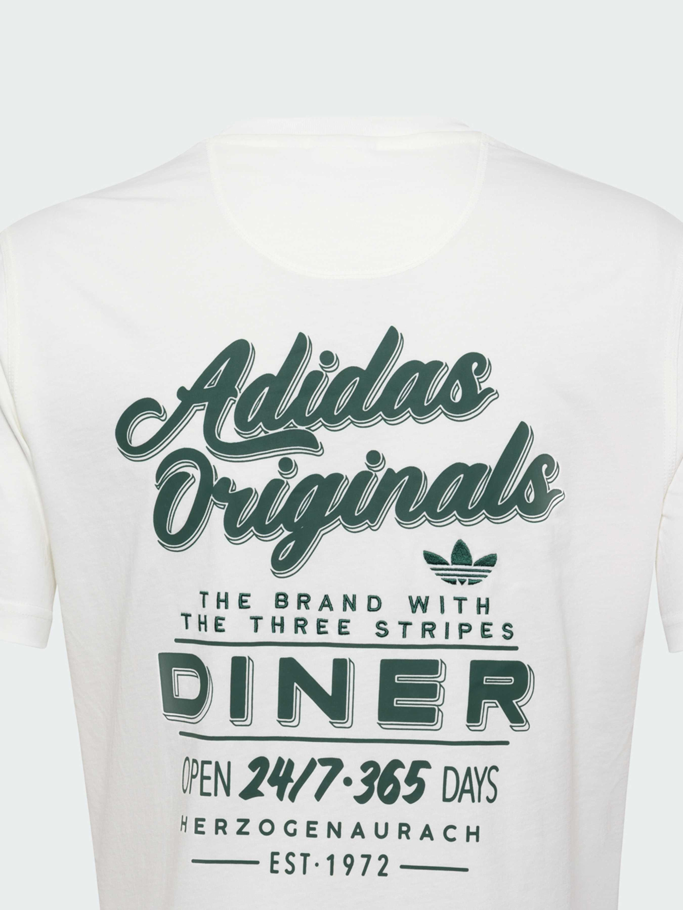 Футболка Adidas модель KB8528 Футболка Adidas модель KB8528 Фото