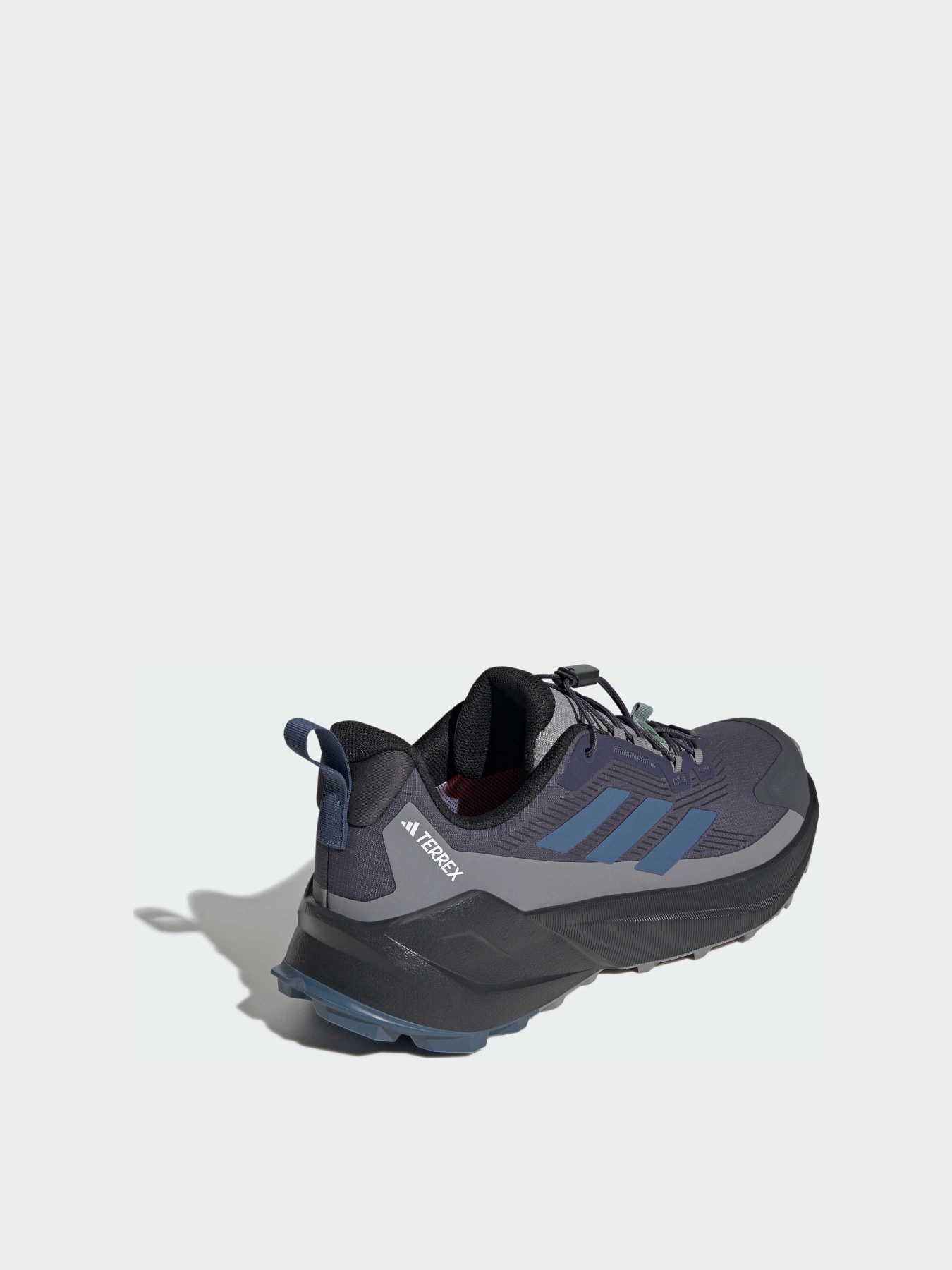 Кроссовки для туризма|Outdoor Adidas модель JP5239 Фото