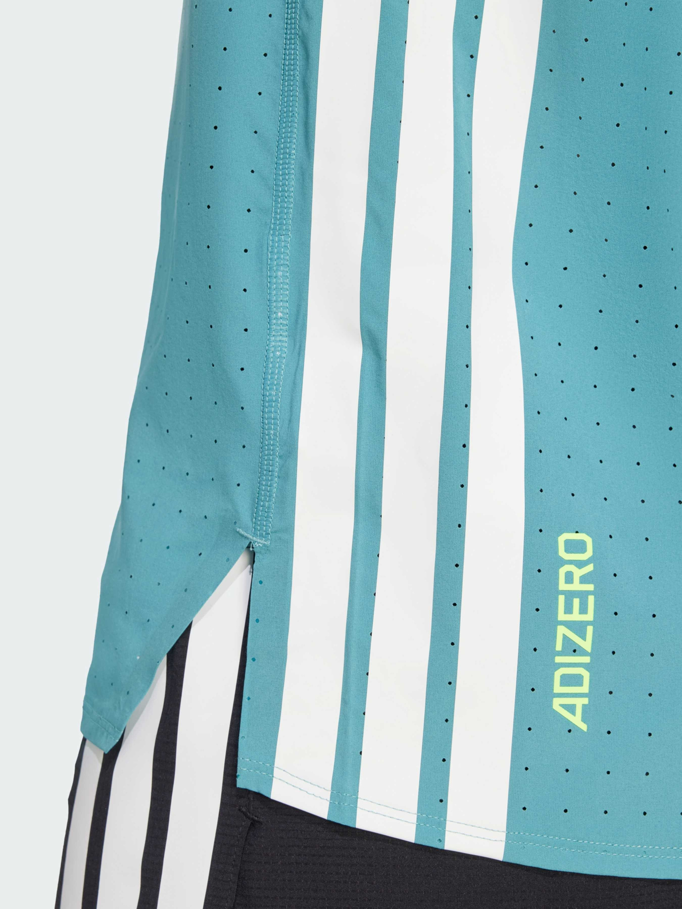 Футболка спортивная Adidas adizero модель JV7170 Фото