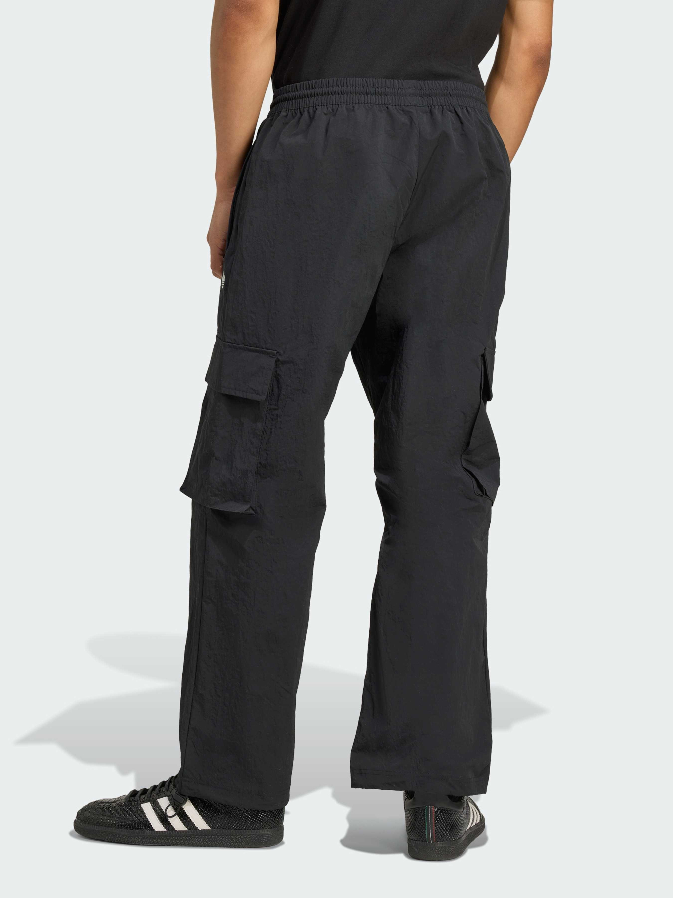 Карго Adidas модель JV9892 Карго Adidas модель JV9892 Фото