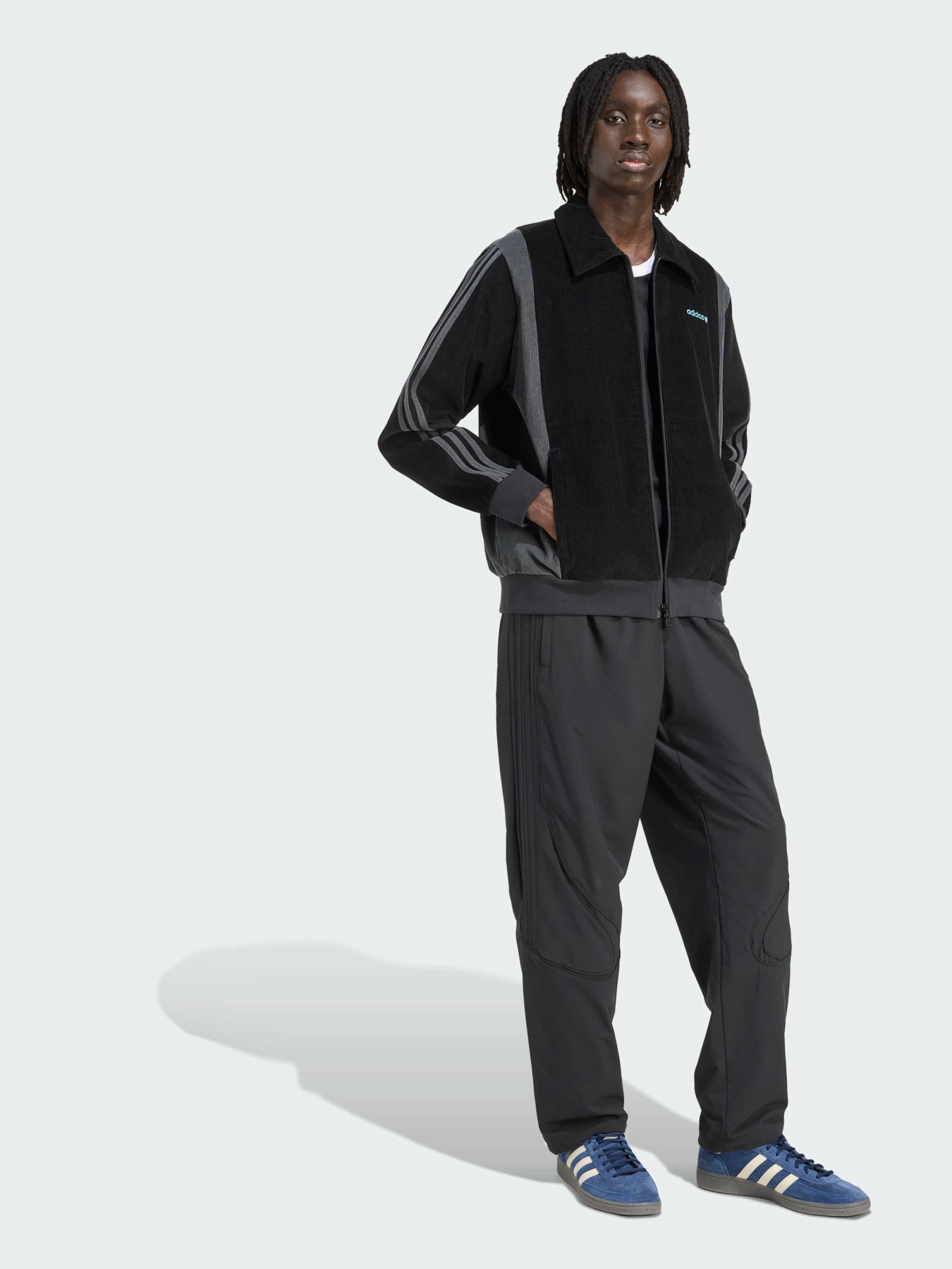 Бомбер Adidas модель JX3085 Бомбер Adidas модель JX3085 Фото