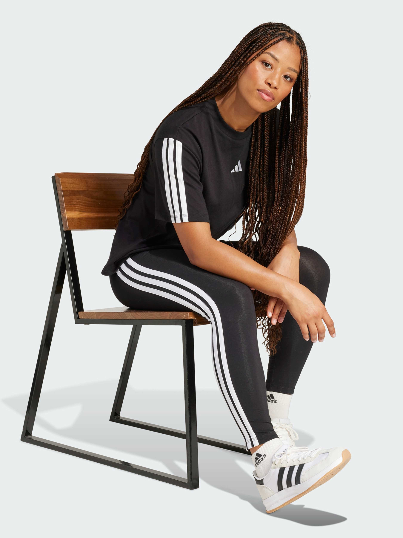 Легінси Adidas модель JE0072 Фото