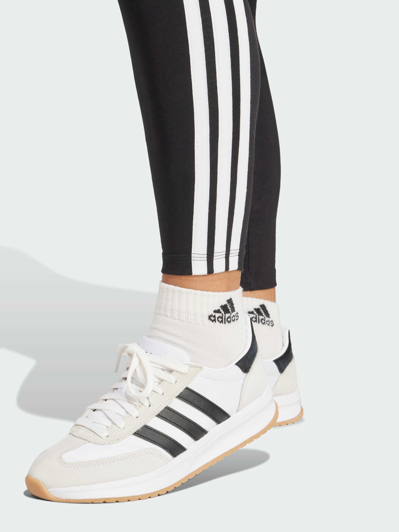 Легінси Adidas модель JE0072 Фото