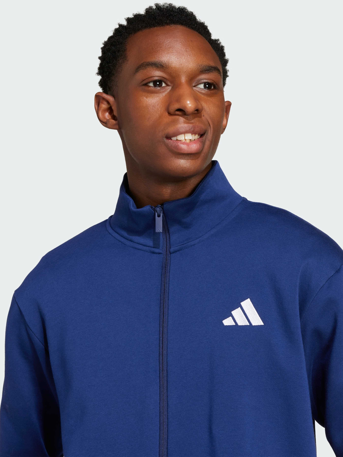 Спортивный костюм Adidas модель JI8882 Фото