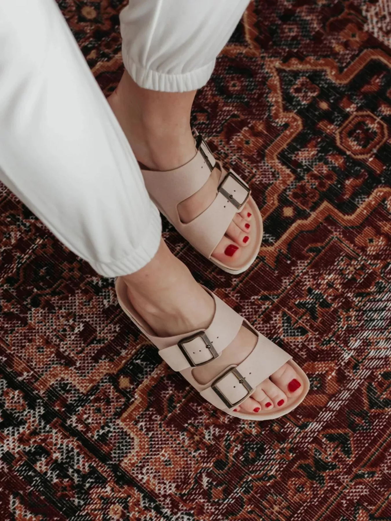 Шлепанцы GENUINS модель G106257 Фото