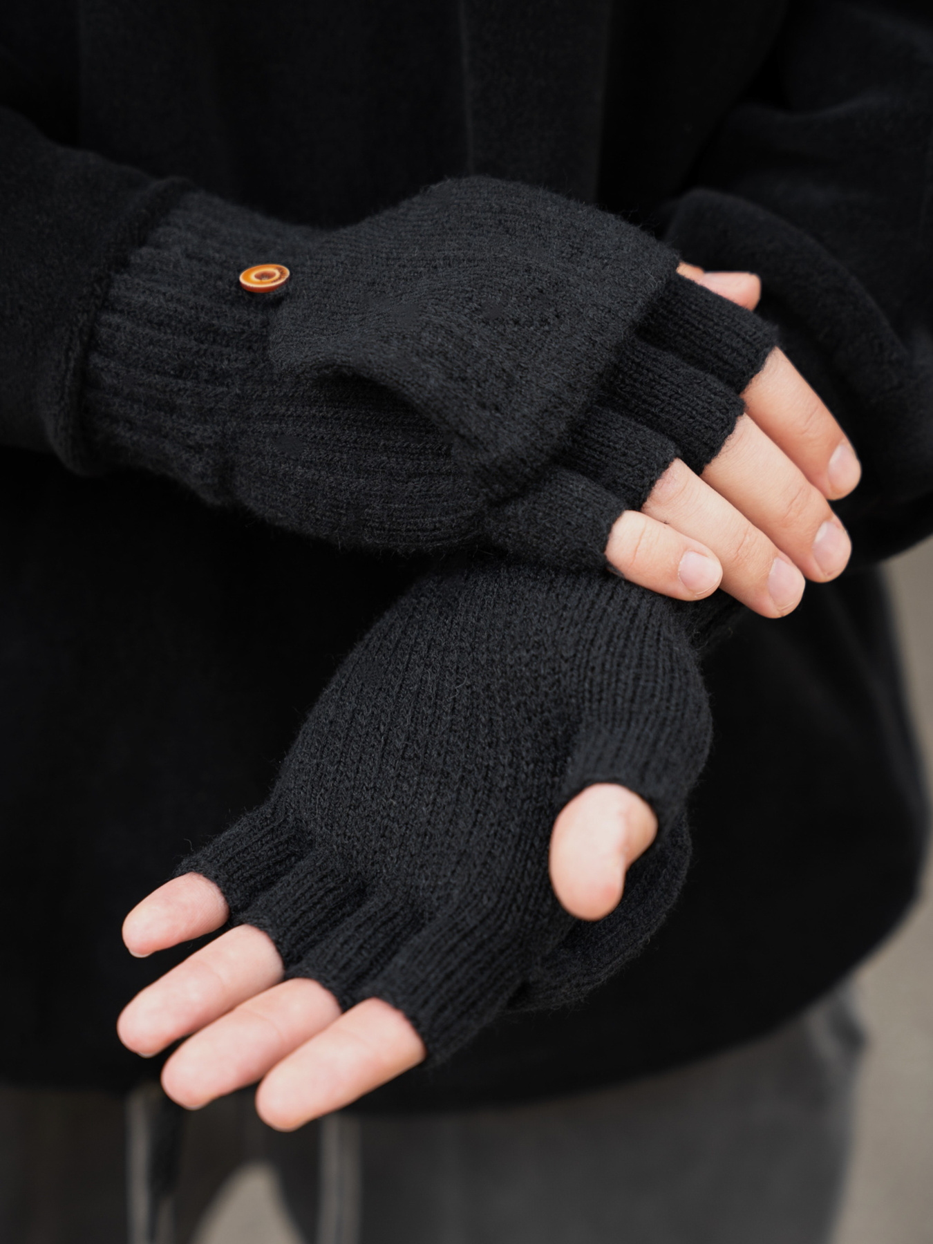 Перчатки Without модель 8055892 Фото