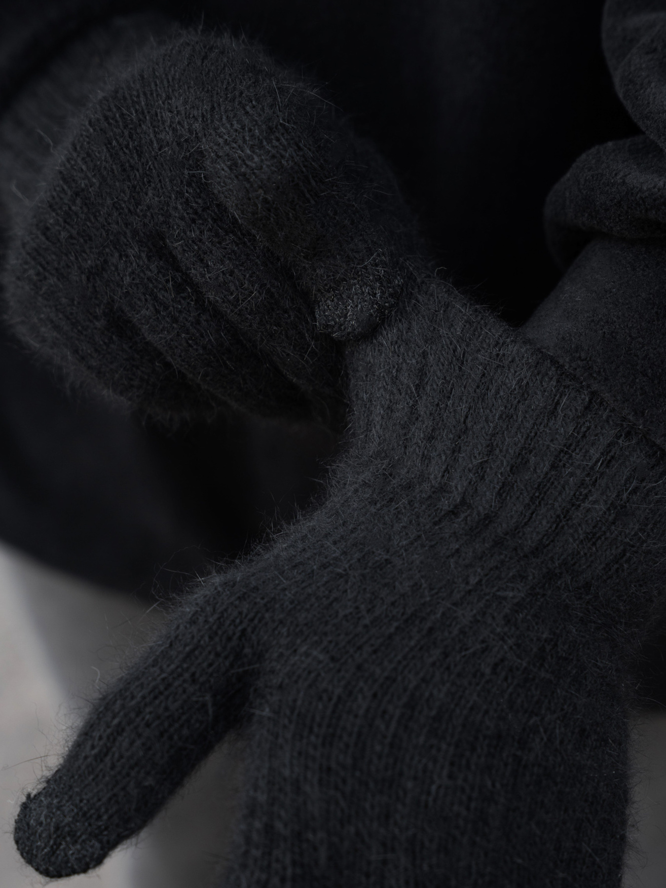 Перчатки Without модель 8055884 Фото