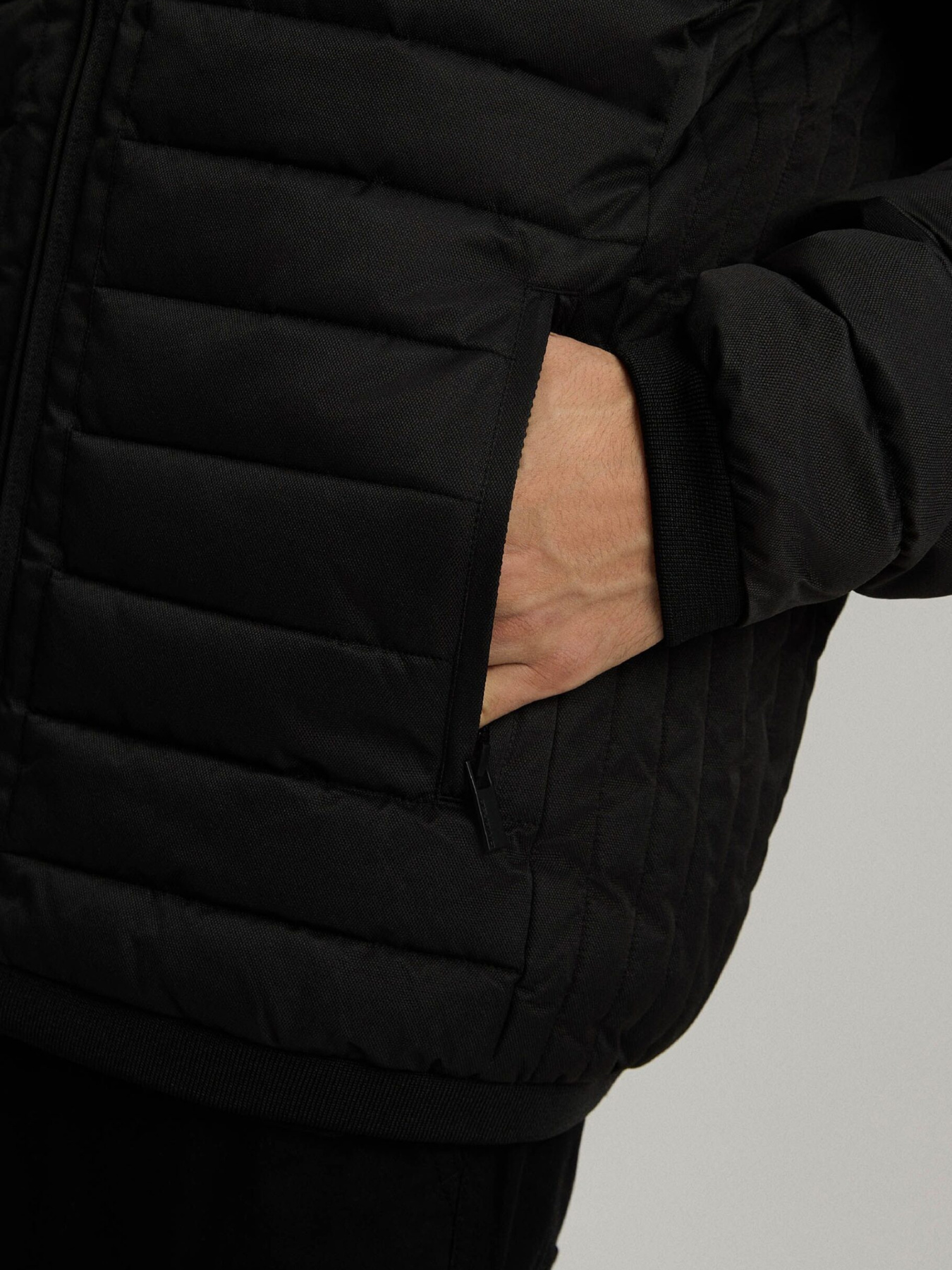 Зимняя куртка DIVERSE Demiando 255 модель 10047682 Фото