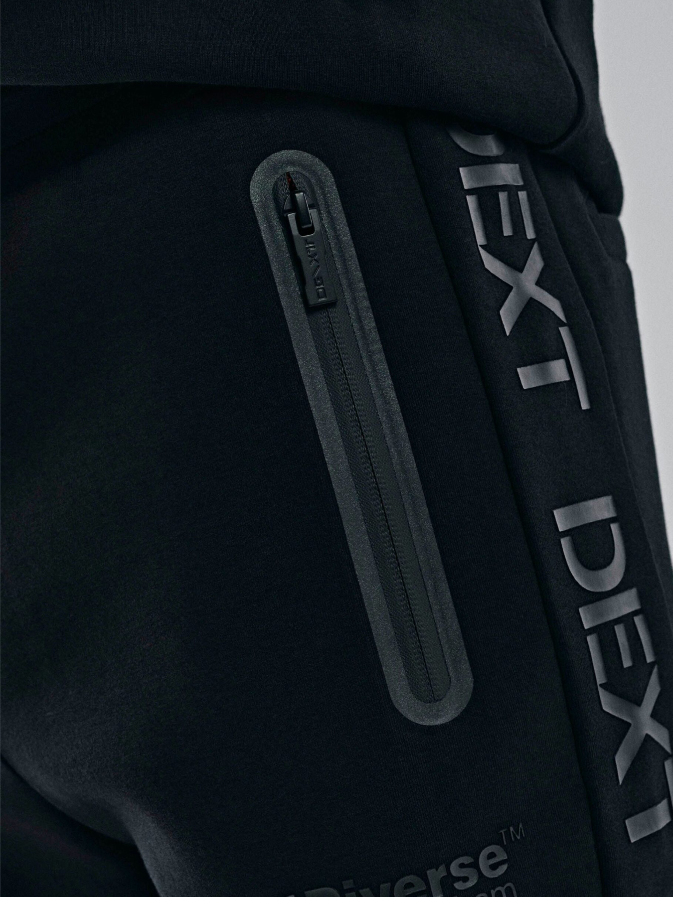 Спортивні штани DIVERSE Dext Drift P6 модель 10047777 Спортивні штани DIVERSE Dext Drift P6 модель 10047777 Фото