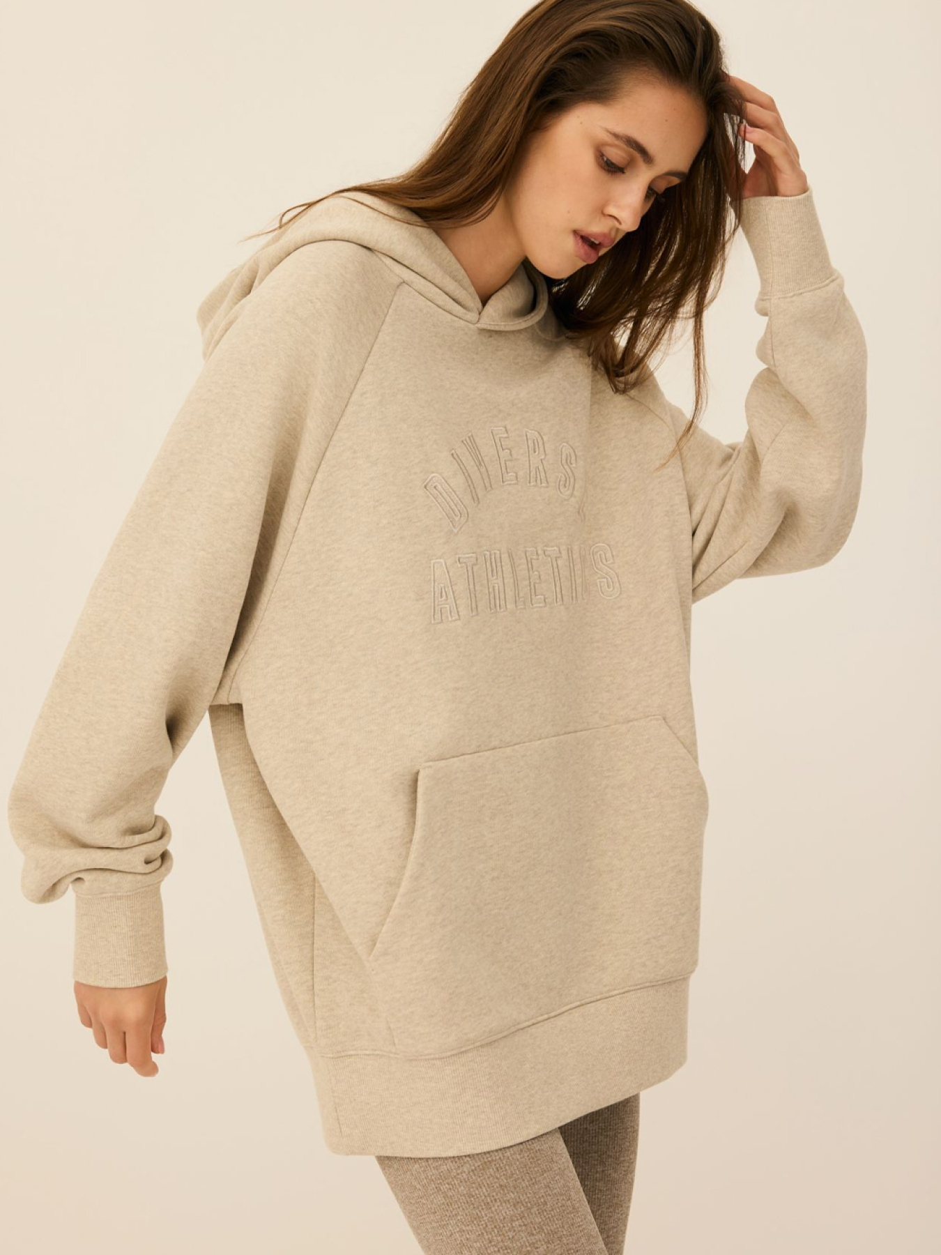 Худи DIVERSE Ath Hood 255 модель 10047829 Худи DIVERSE Ath Hood 255 модель 10047829 Фото