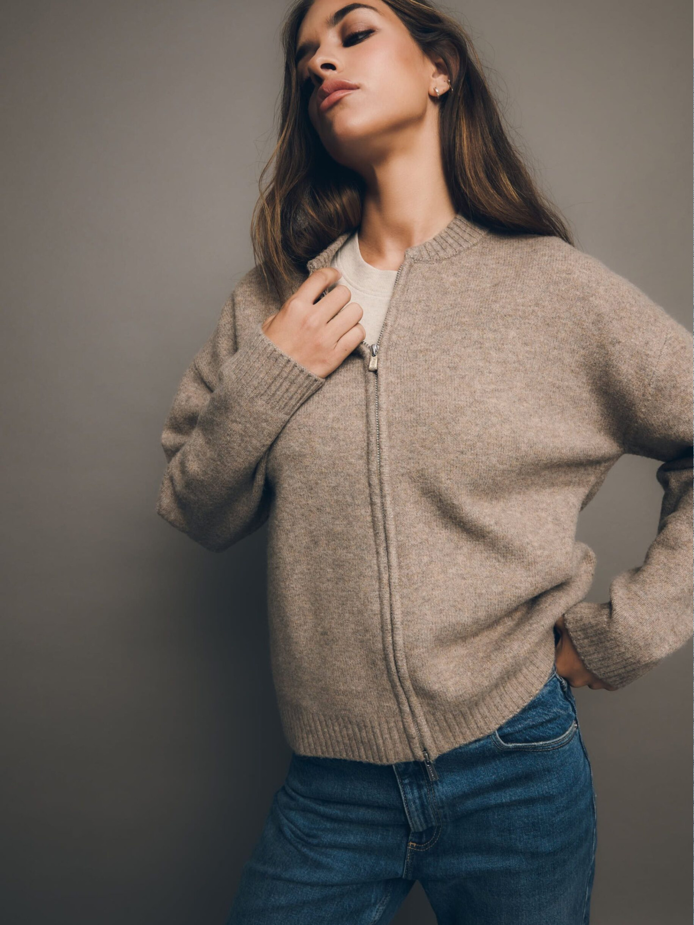 Свитер DIVERSE Pashta модель 10047945 Фото