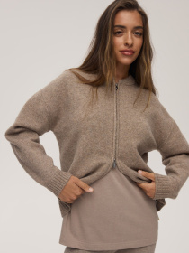 Светр DIVERSE Pashta модель 10047945 Фото