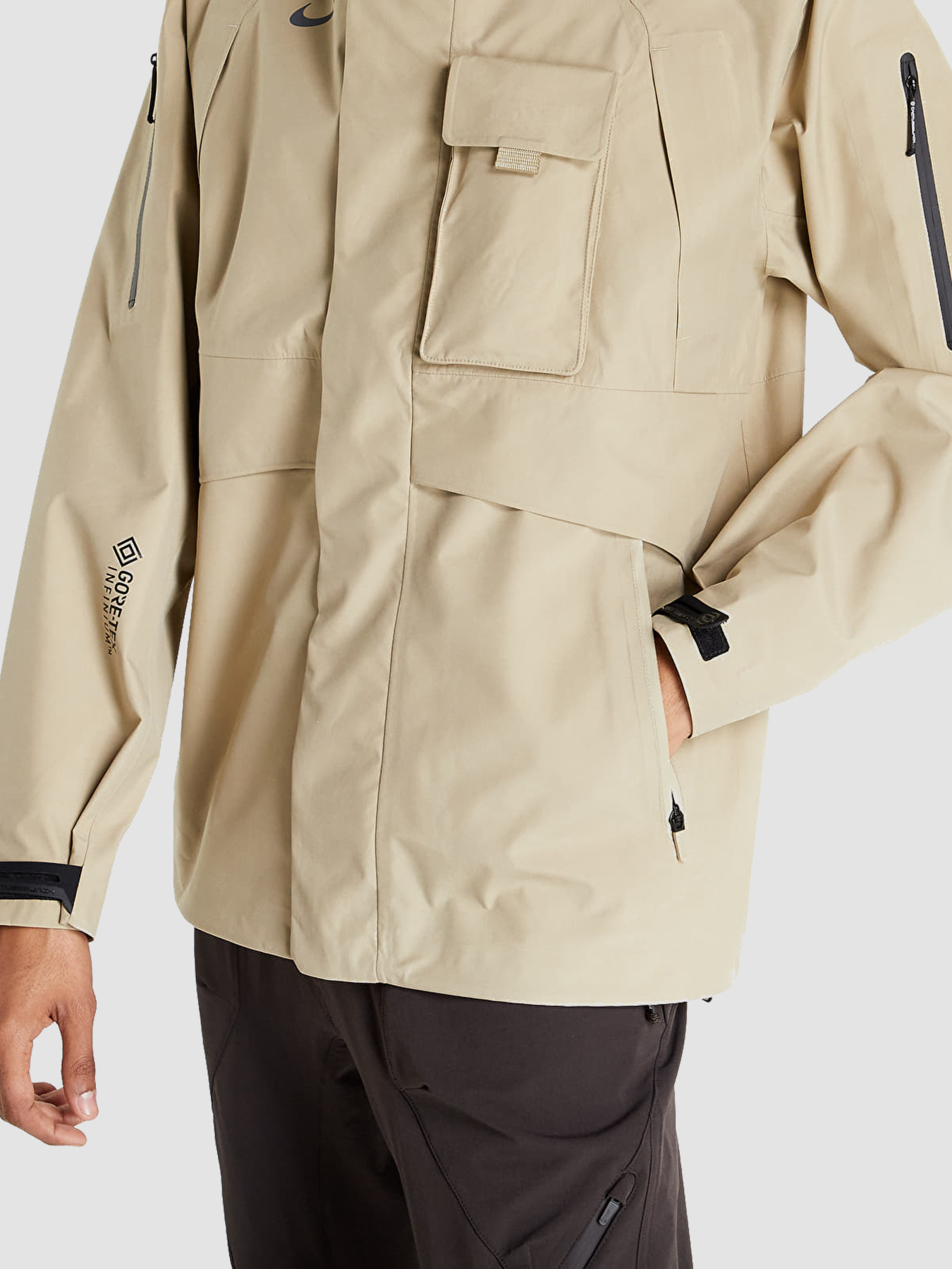 Демисезонная куртка NIKE X Cact.Us Corp Gore-Tex Jacket модель DM1275-250 Фото