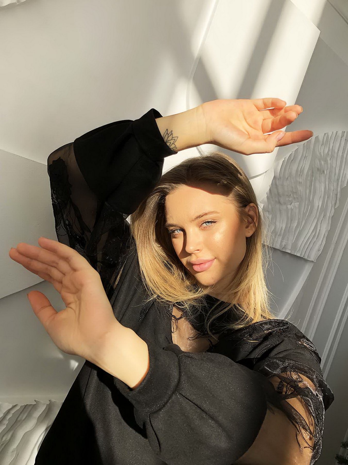 Свитшот RicaMare модель RM2358-21-2VB Свитшот RicaMare модель RM2358-21-2VB Фото