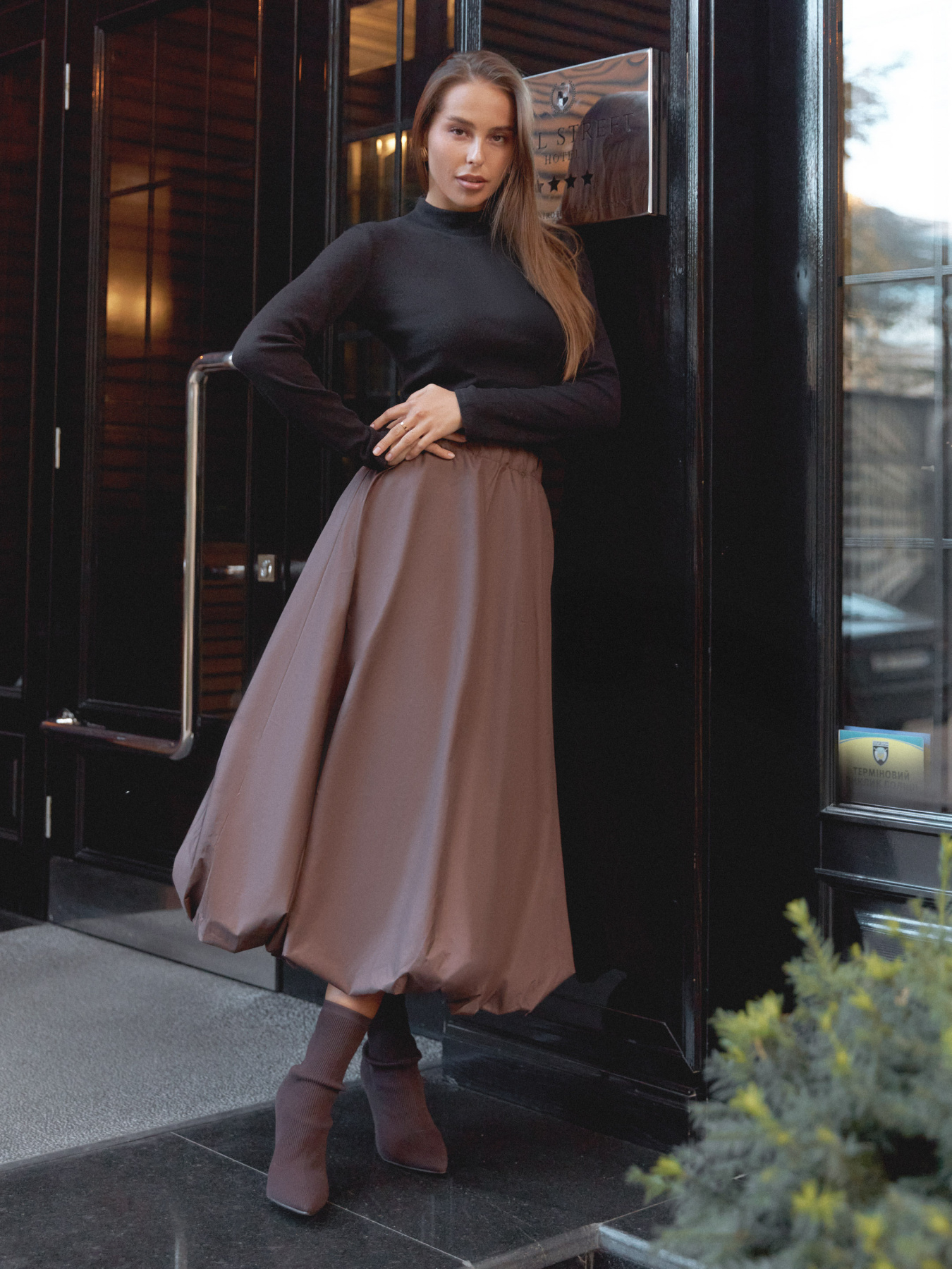 Спідниця міді Seventeen модель 2208.6527 Фото