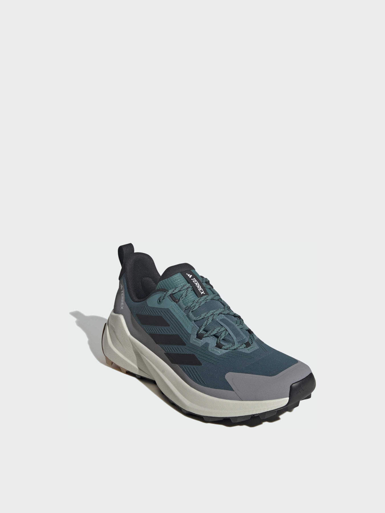 Кроссовки аутдор Adidas модель JQ9921 Фото