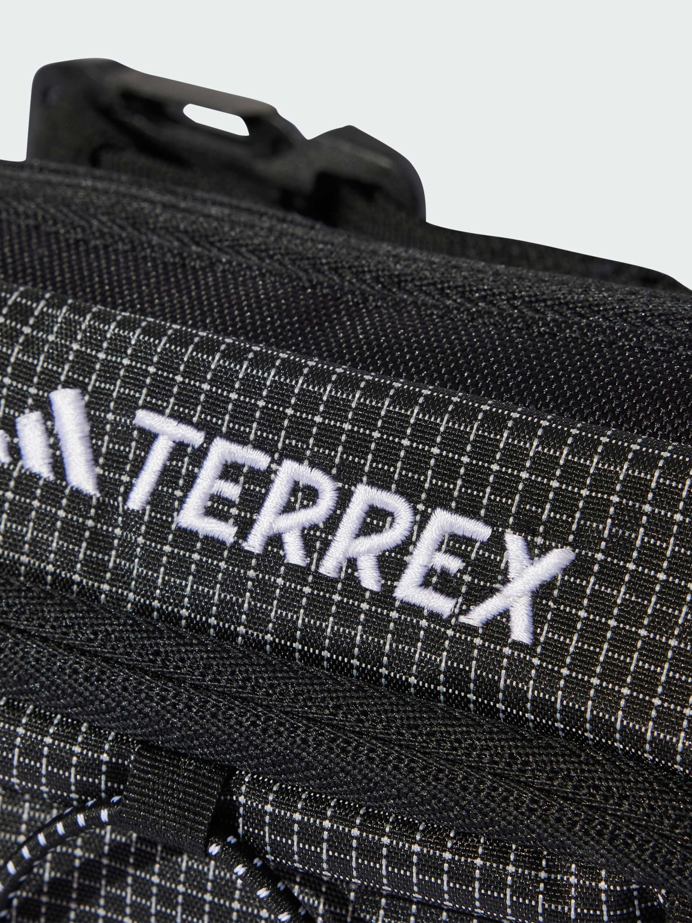 Сумки Adidas модель JJ1480 Фото