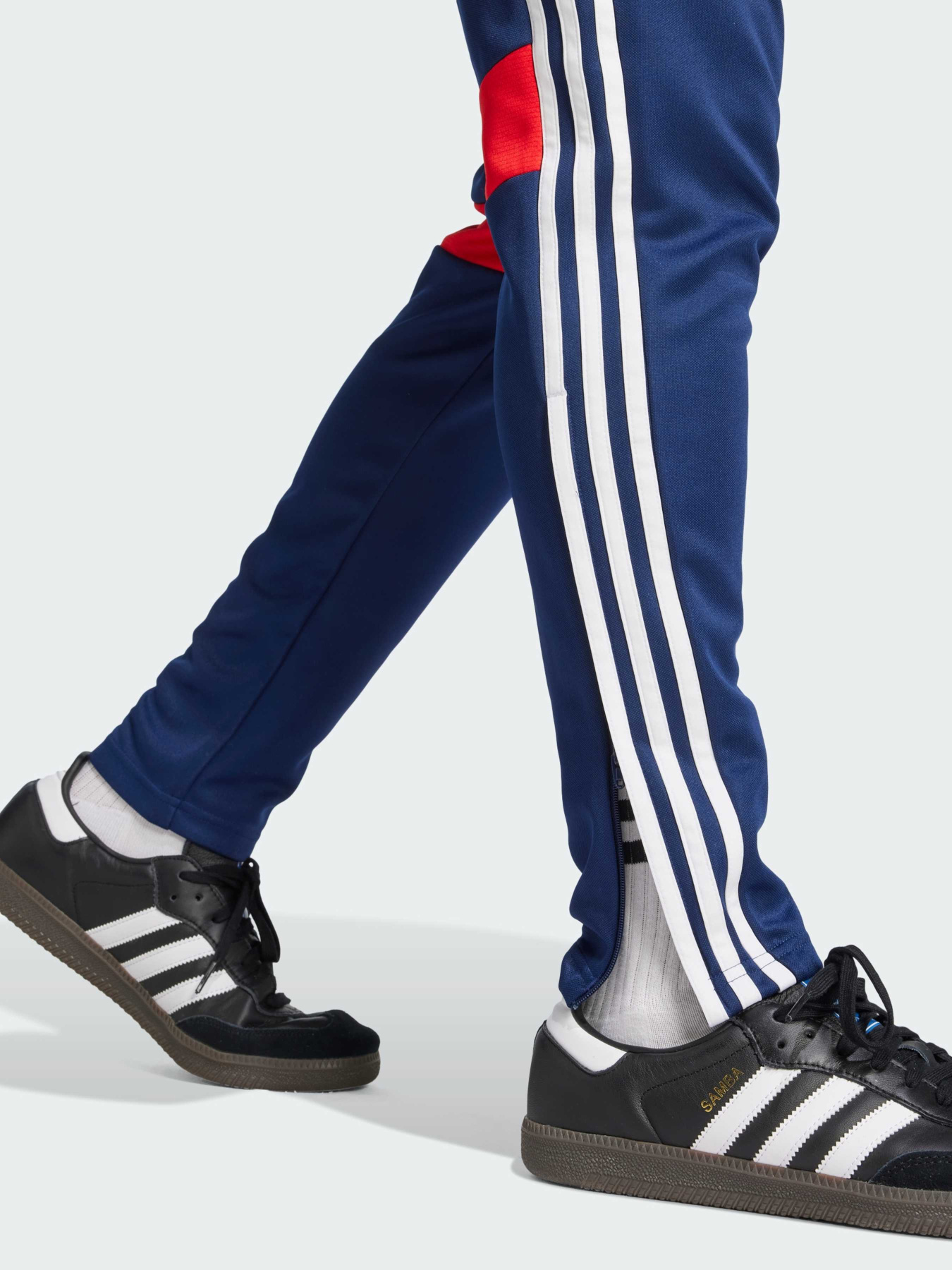 Штаны спортивные Adidas Tiro модель JD0443 Фото