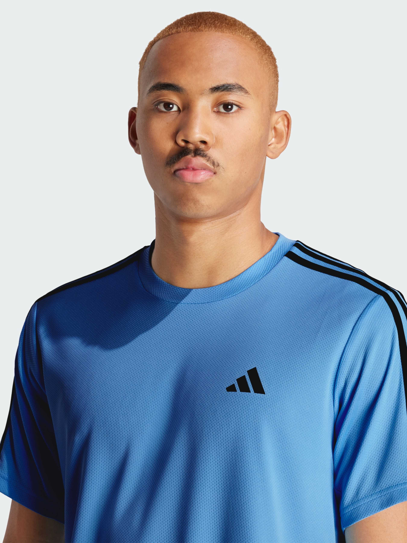 Футболка спортивная Adidas модель IT5407 Фото