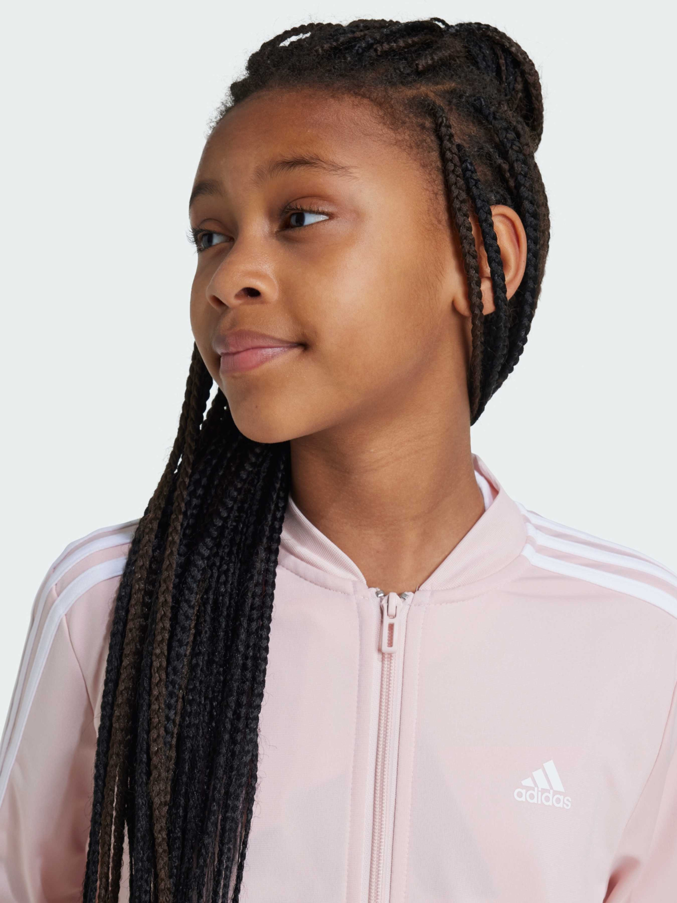 Спортивный костюм Adidas модель IZ3460 Фото