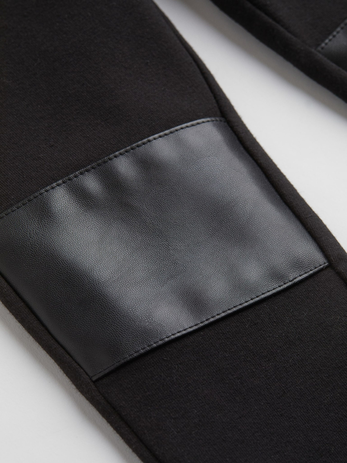 Брюки повседневные H&M модель 79062 Брюки повседневные H&M модель 79062 Фото