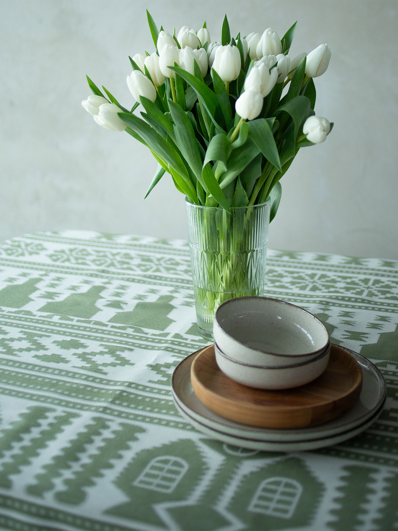 Скатертина Кролевець зелена Едельвіка модель 61-25-00 Скатертина Кролевець зелена Едельвіка модель 61-25-00 Фото