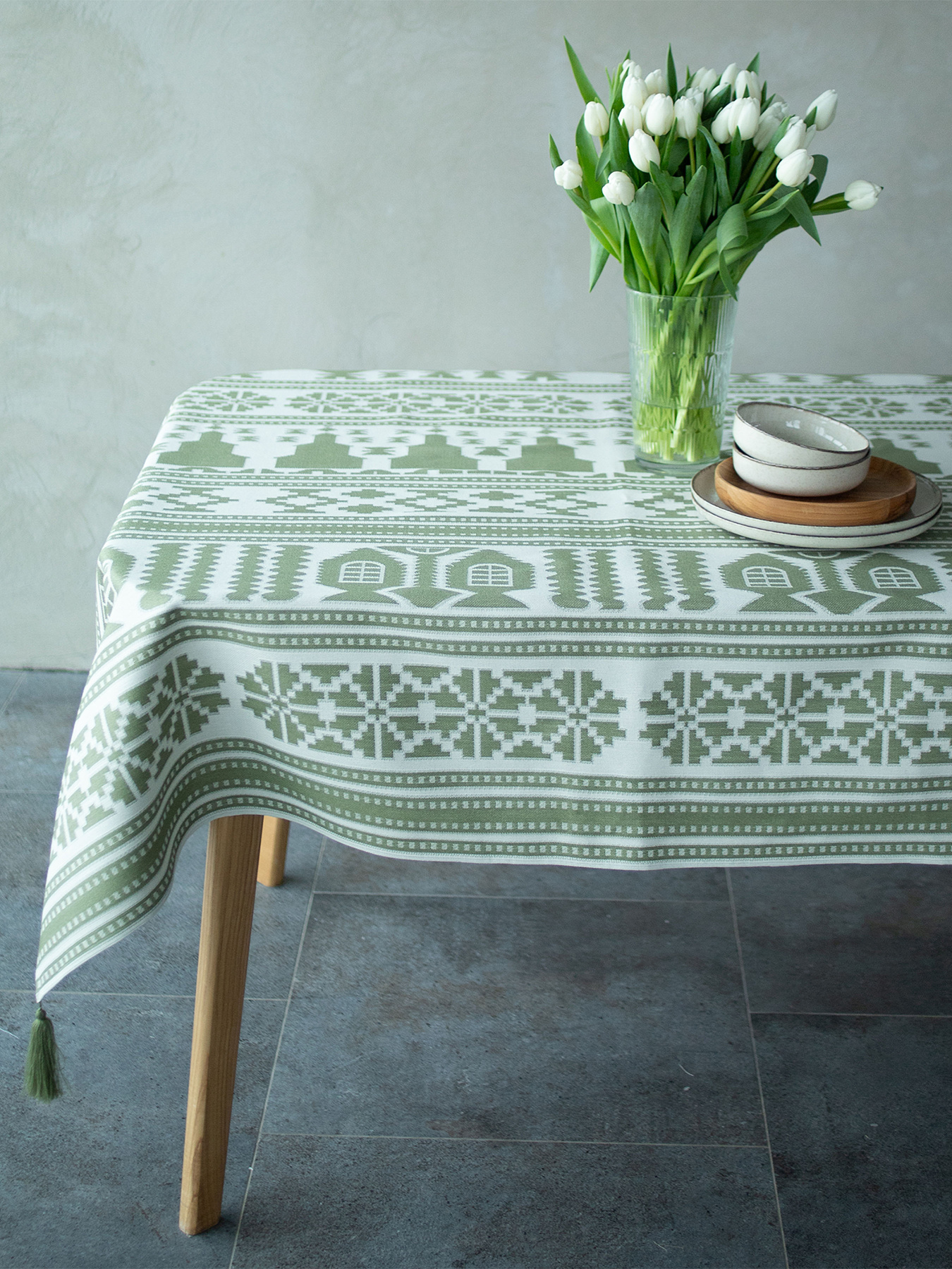 Скатертина Кролевець зелена Едельвіка модель 61-25-00 Скатертина Кролевець зелена Едельвіка модель 61-25-00 Фото