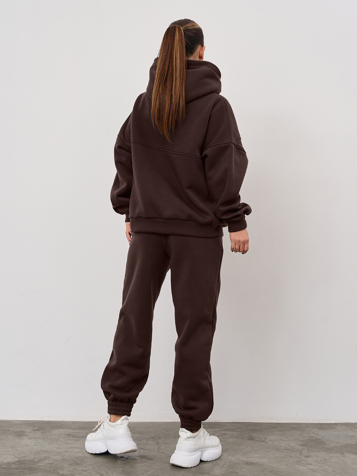 Спортивный костюм ISSA Plus модель 13624_темно-коричневый Спортивный костюм ISSA Plus модель 13624_темно-коричневый Фото