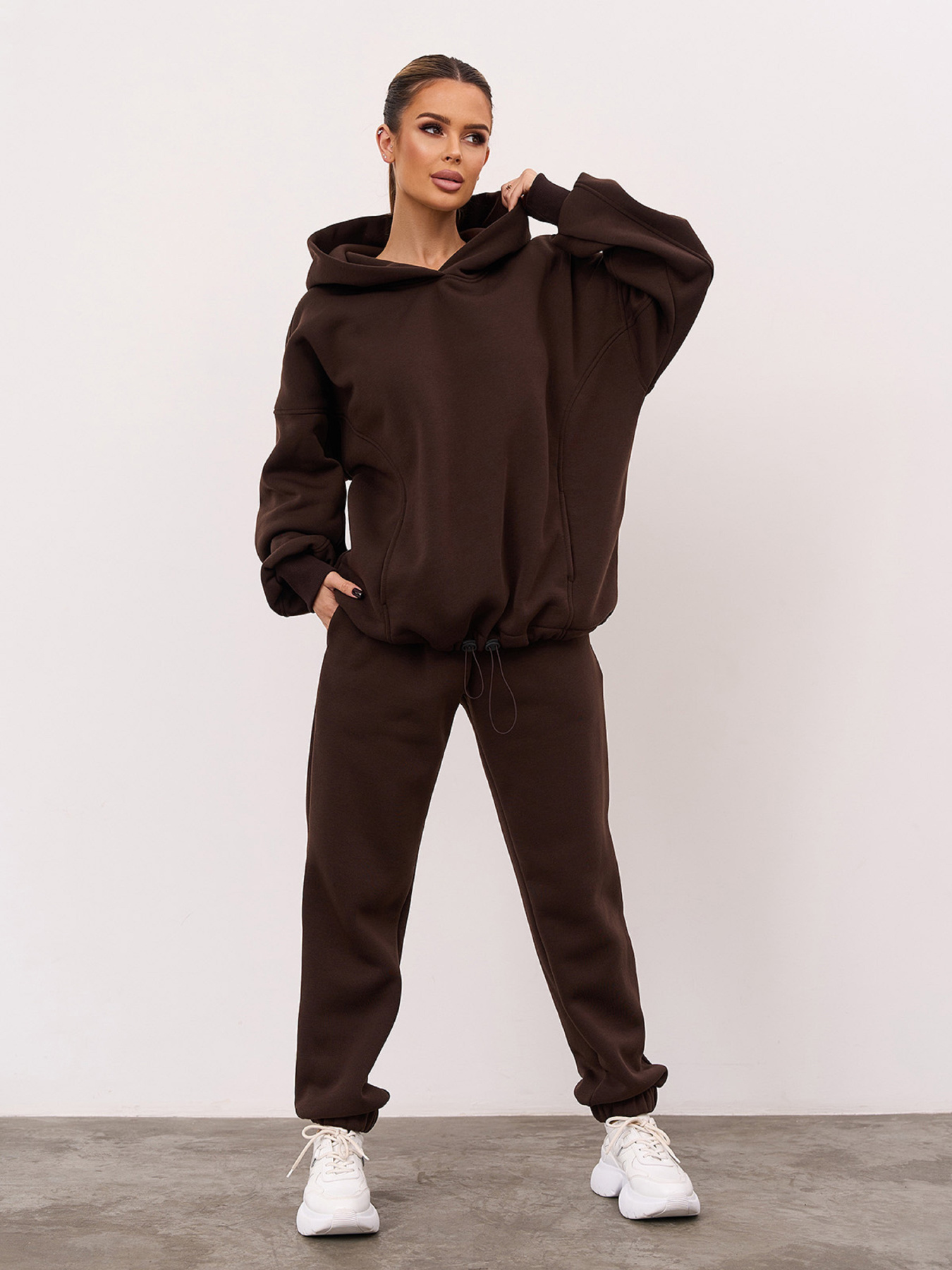 Спортивный костюм ISSA Plus модель 14948_темно-коричневый Спортивный костюм ISSA Plus модель 14948_темно-коричневый Фото