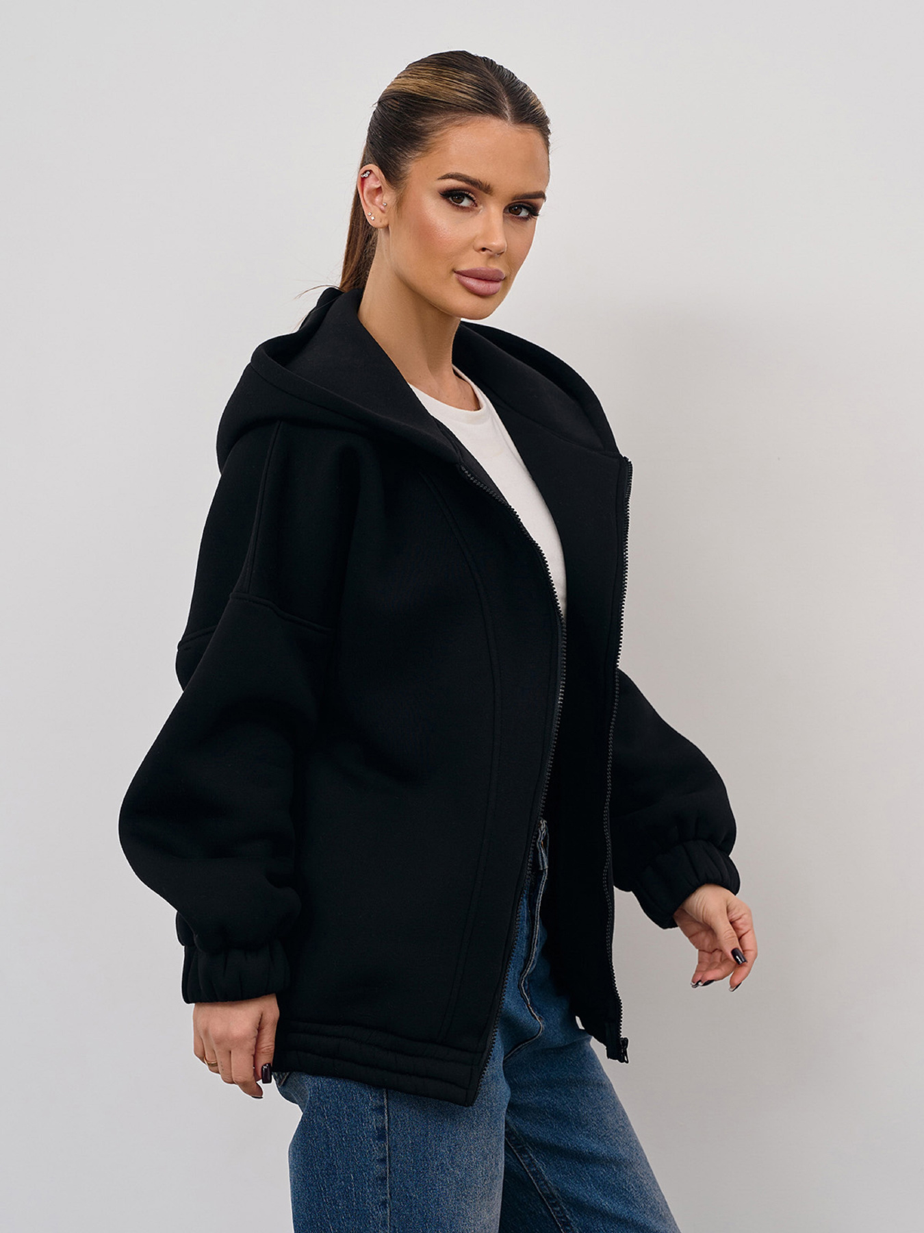 Кофта спортивная ISSA Plus модель 15356A_черный Фото