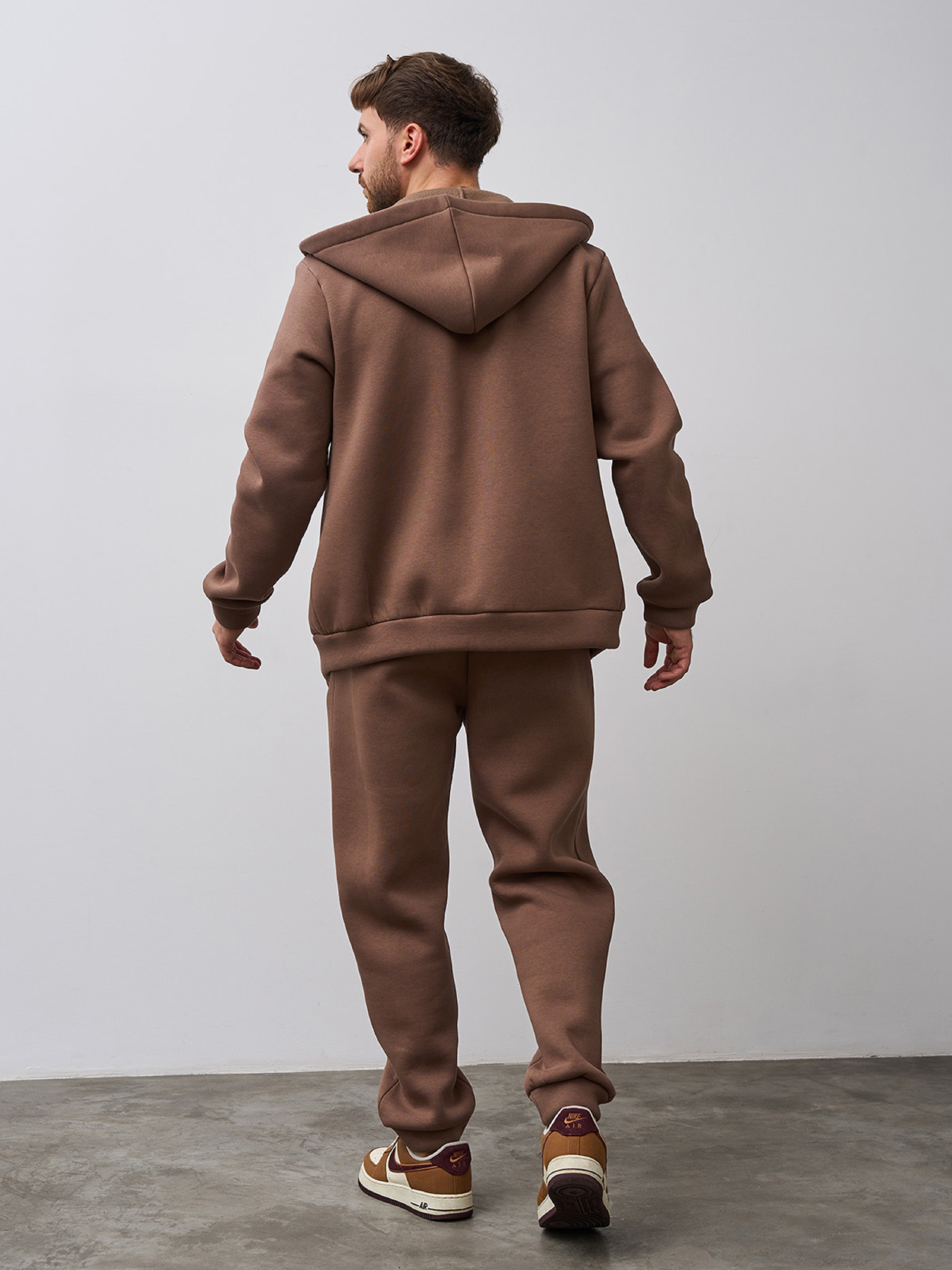 Спортивный костюм ISSA Plus модель GN-540_коричневый Фото