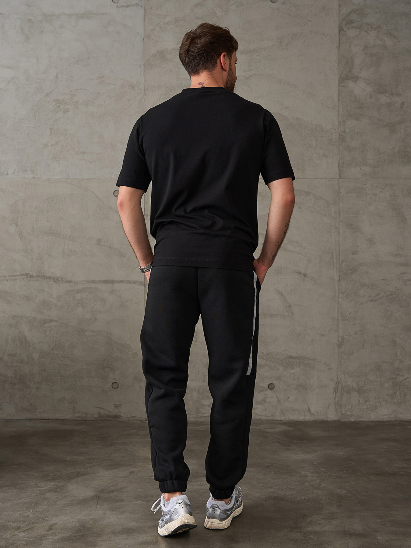 Спортивні штани ISSA Plus модель GN-541_черный Фото