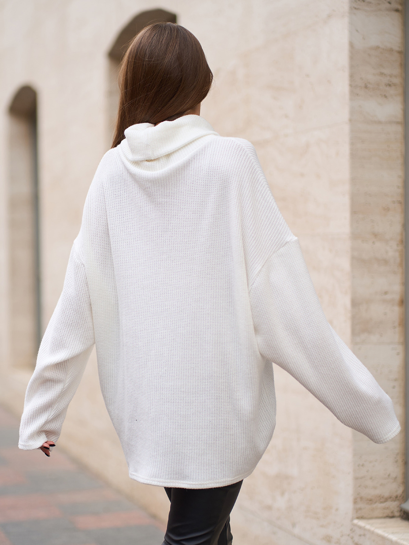 Свитер ISSA Plus модель 15361_молочный Фото