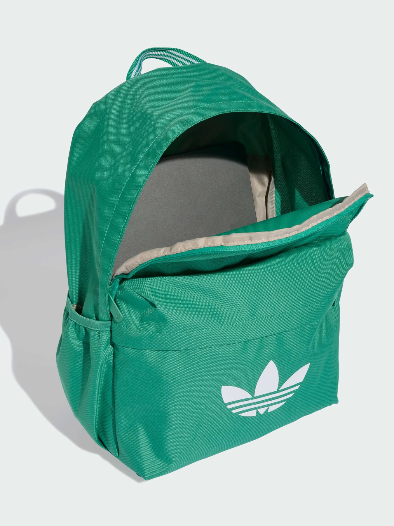 Повсякденний рюкзак Adidas Adicolor модель JX0211 Повсякденний рюкзак Adidas Adicolor модель JX0211 Фото