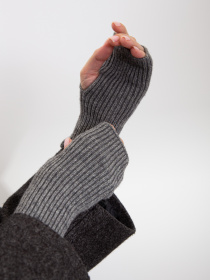 Варежки Famo модель M-202310_03 Фото