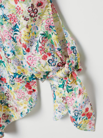 Блуза H&M модель 6354207RP12_комбинированный цветы Блуза H&M модель 6354207RP12_комбинированный цветы Фото