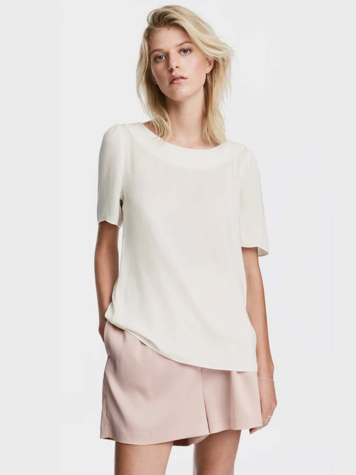 Блуза H&M модель 5025895log_Молочный Фото