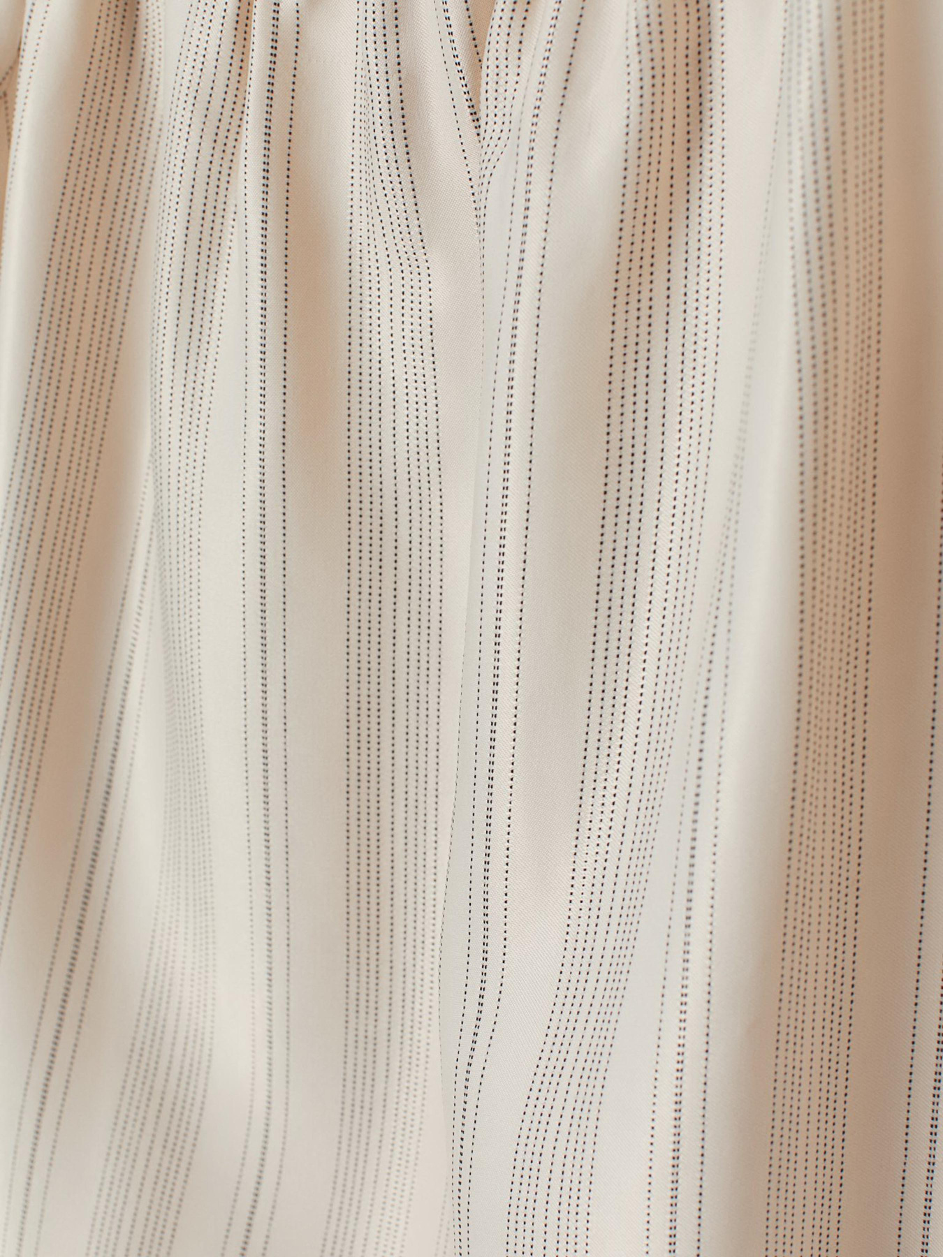 Блуза H&M модель 7345699sm_Кремовый Фото