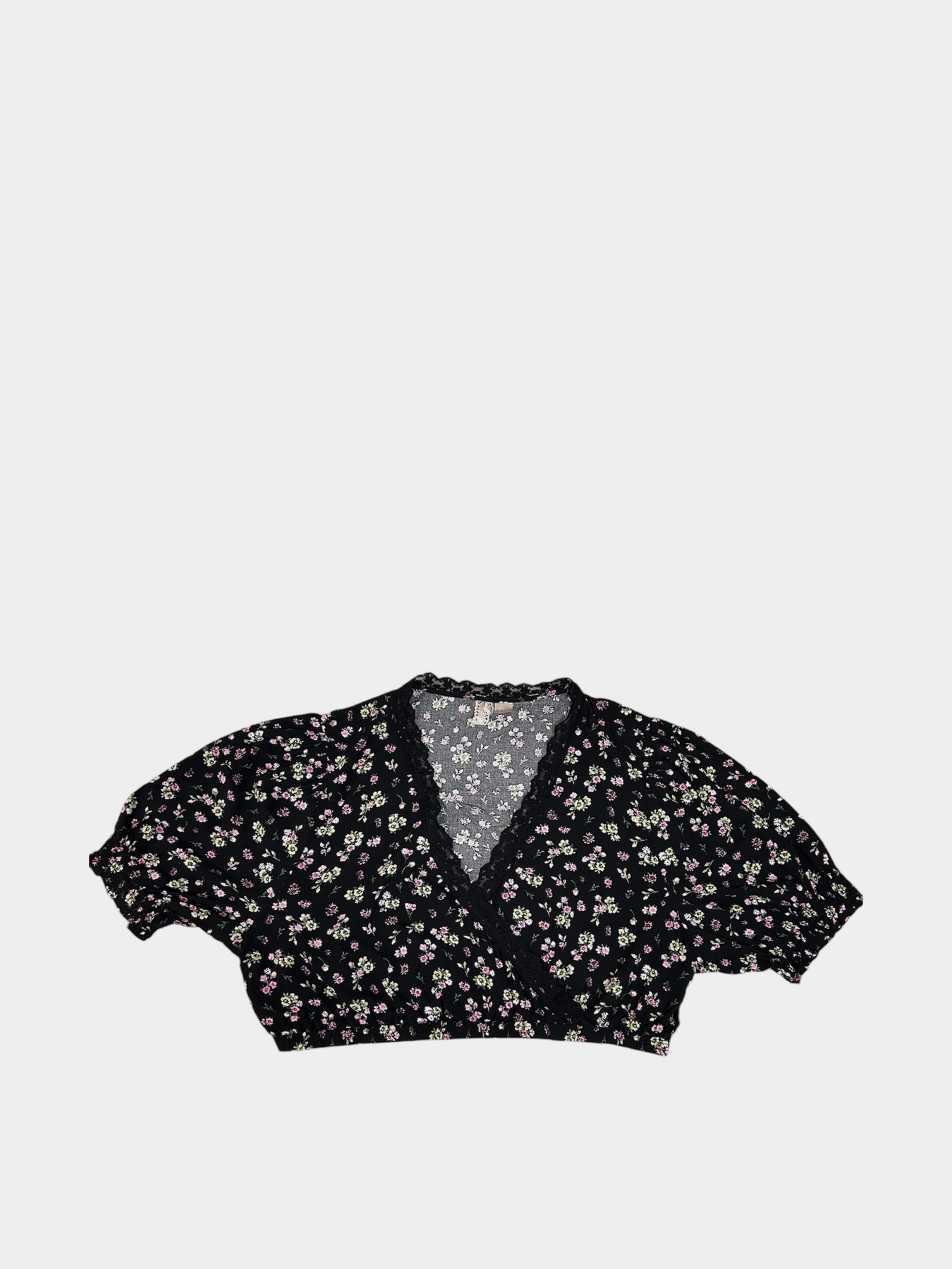 Блуза H&M модель 3002252wer_Черный цветы Фото