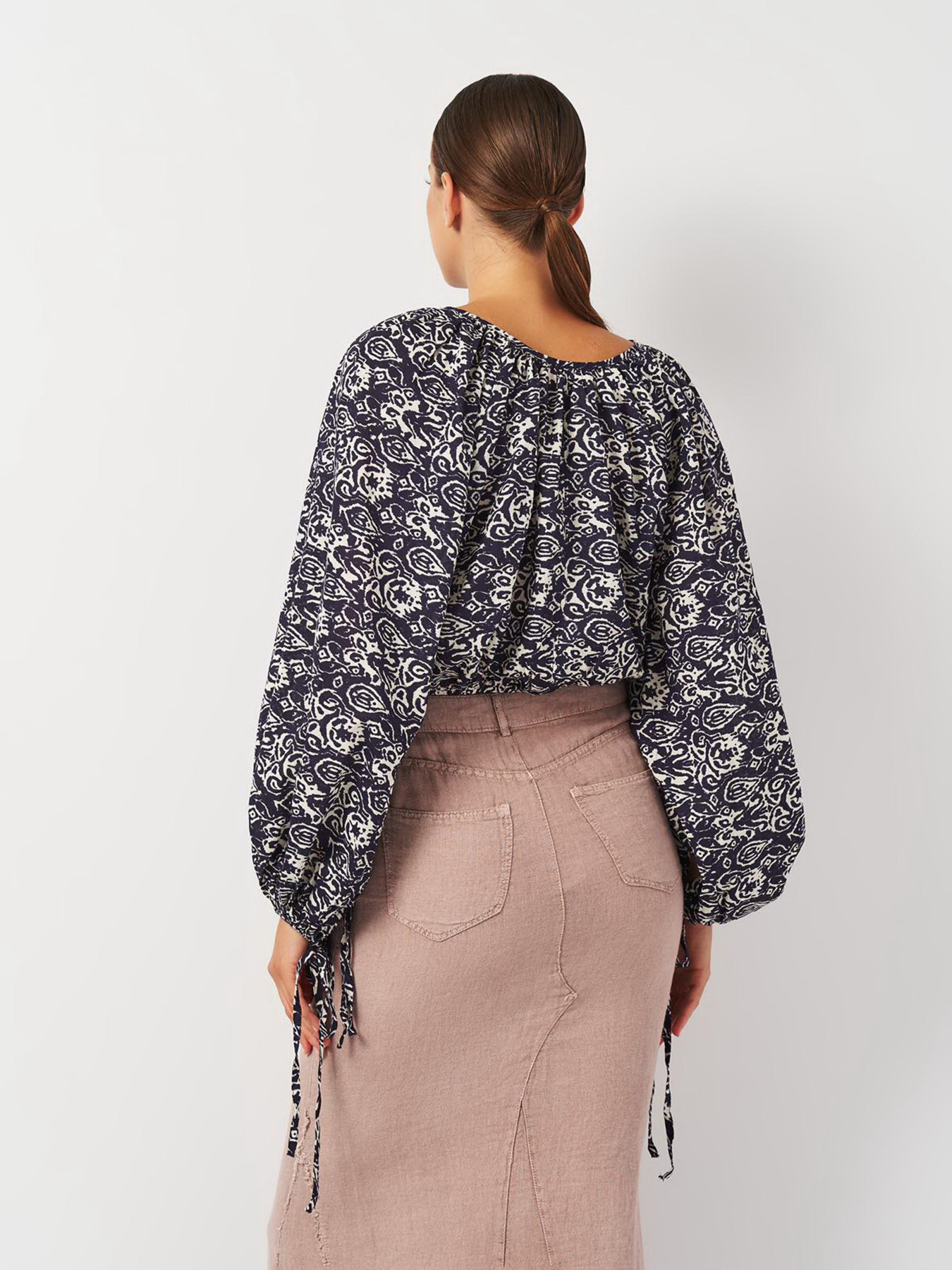 Блуза H&M модель 2001021ral_Сине-белый Фото