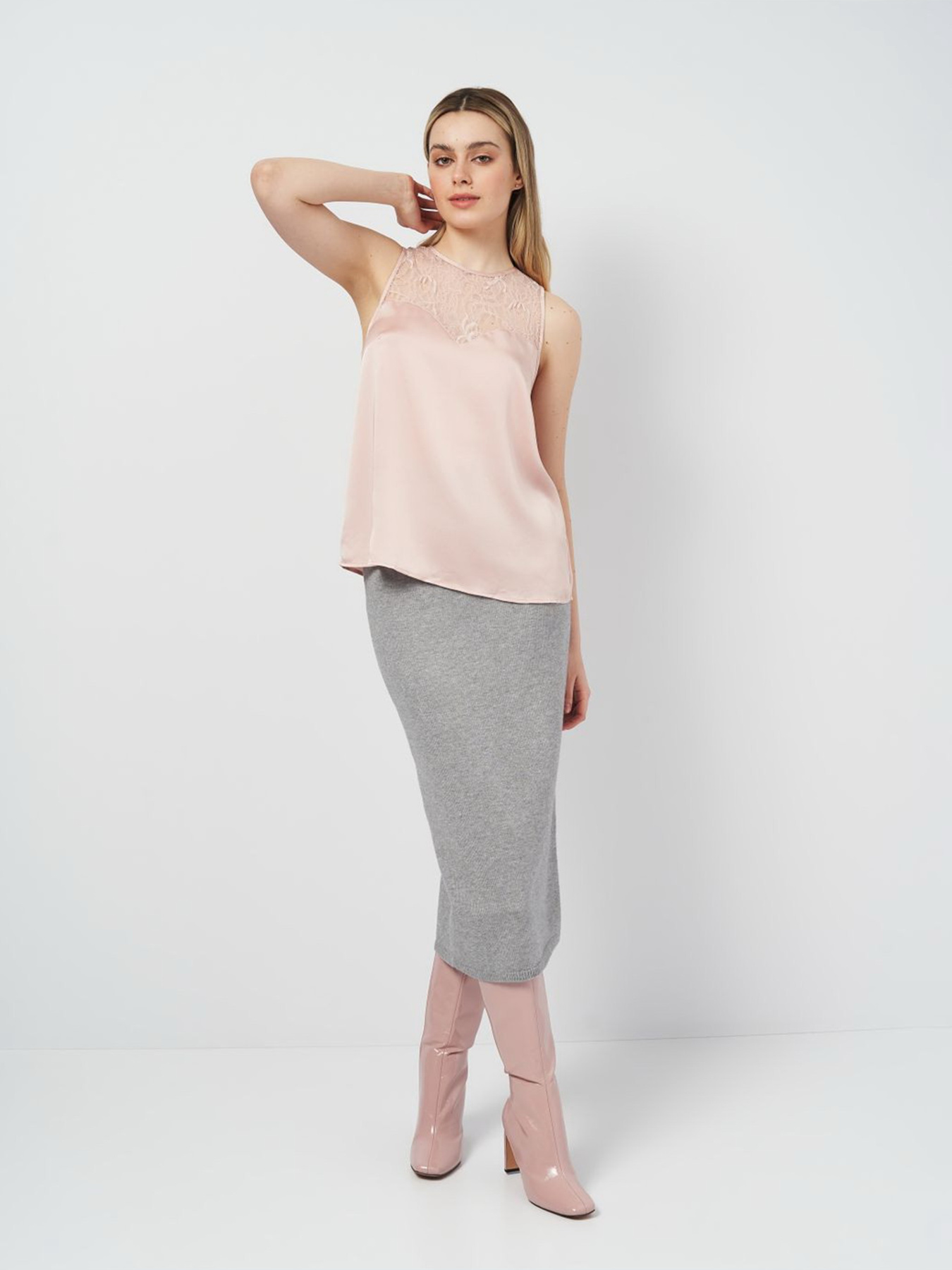 Блуза H&M модель 4672325wer_Пудровый Фото