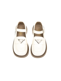 Туфли Calorie  модель QKY1335 бежеві лакові (31-37) Фото