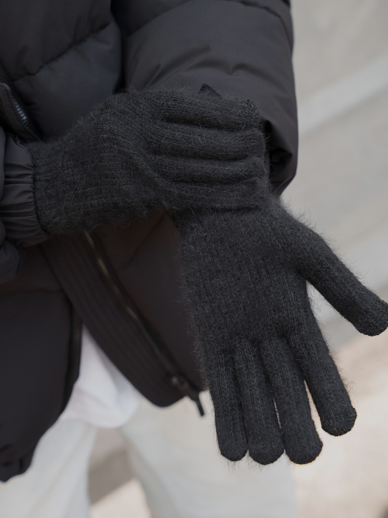 Перчатки Without модель 8055885 Фото