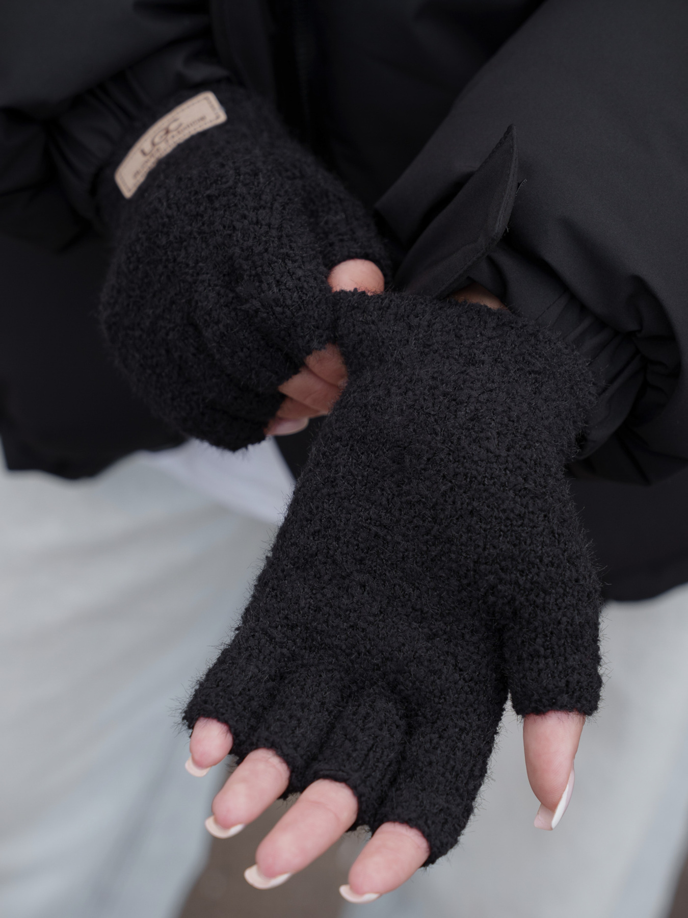 Перчатки Without модель 8055903 Фото