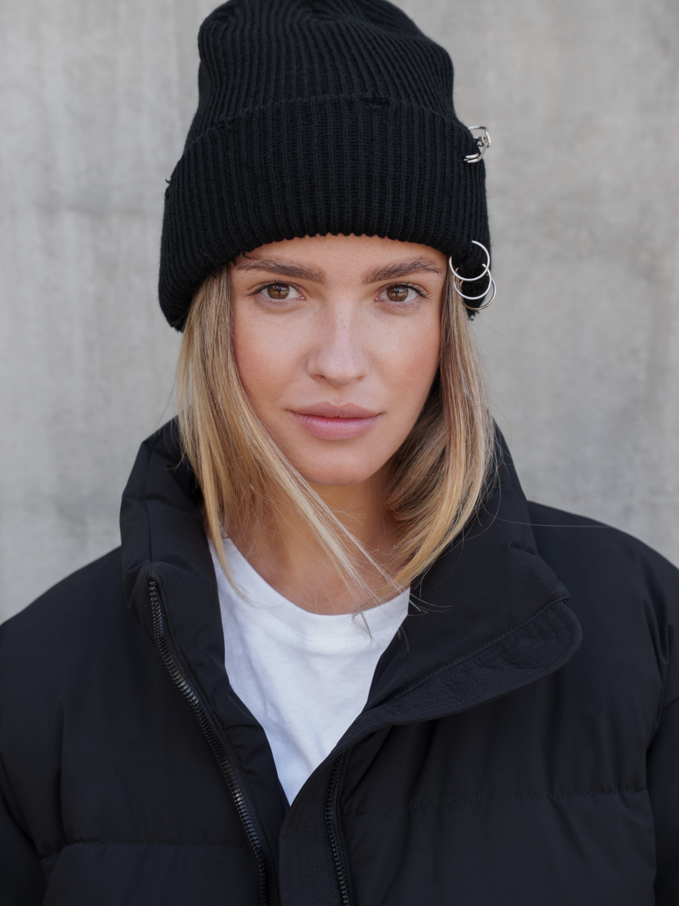 Шапка Without модель 8055962 Шапка Without модель 8055962 Фото