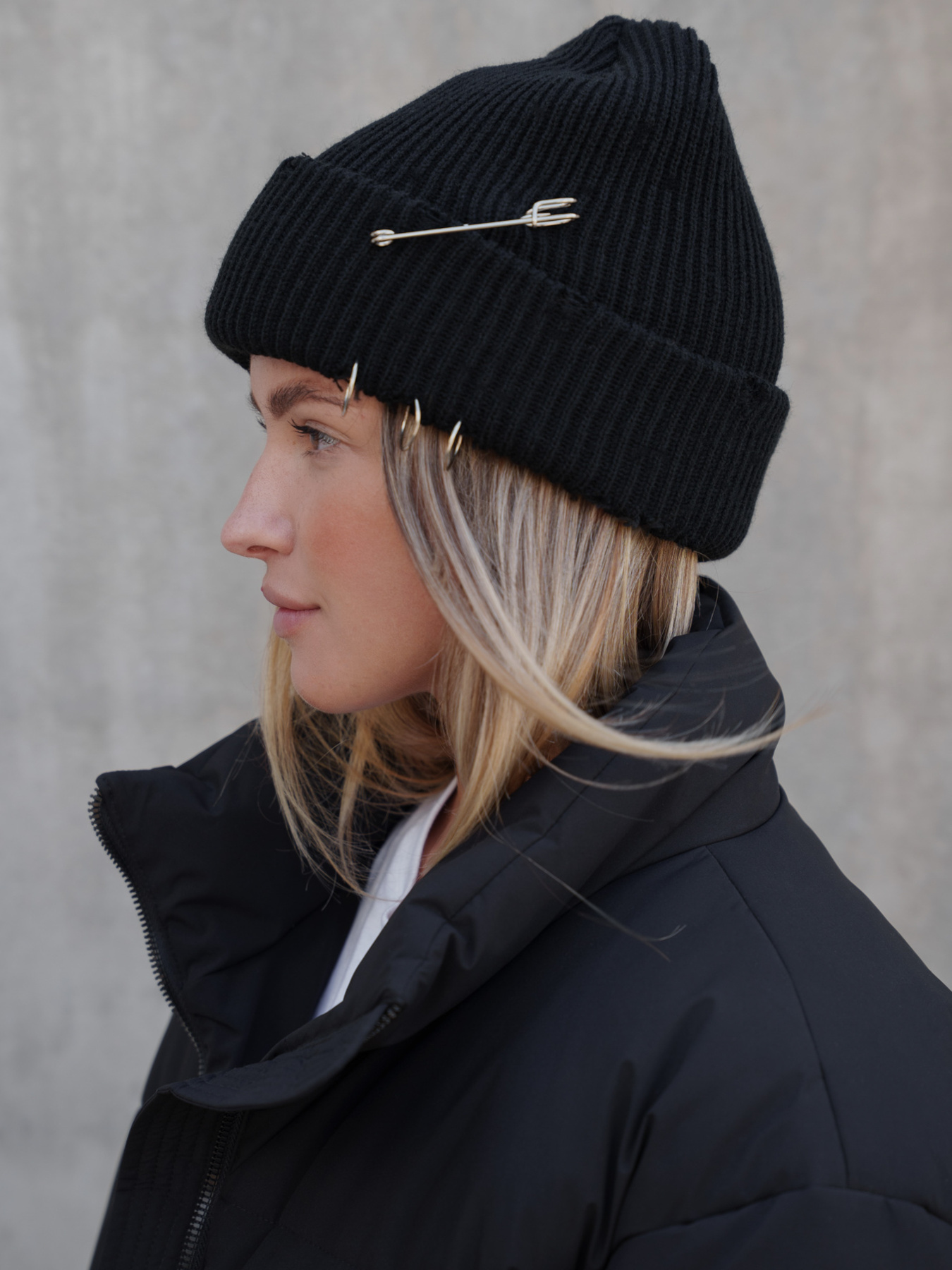 Шапка Without модель 8055962 Шапка Without модель 8055962 Фото